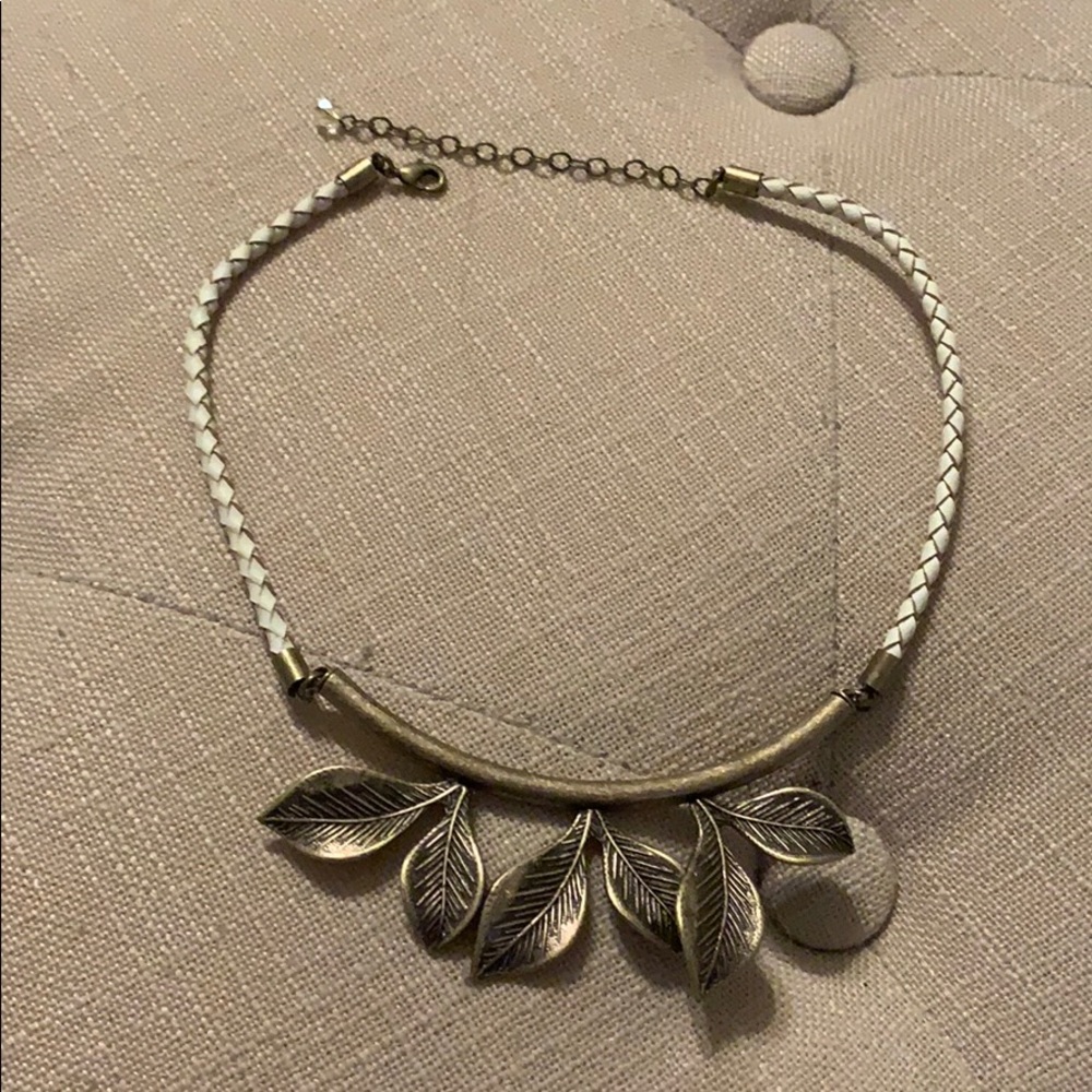 Anthropologie choker